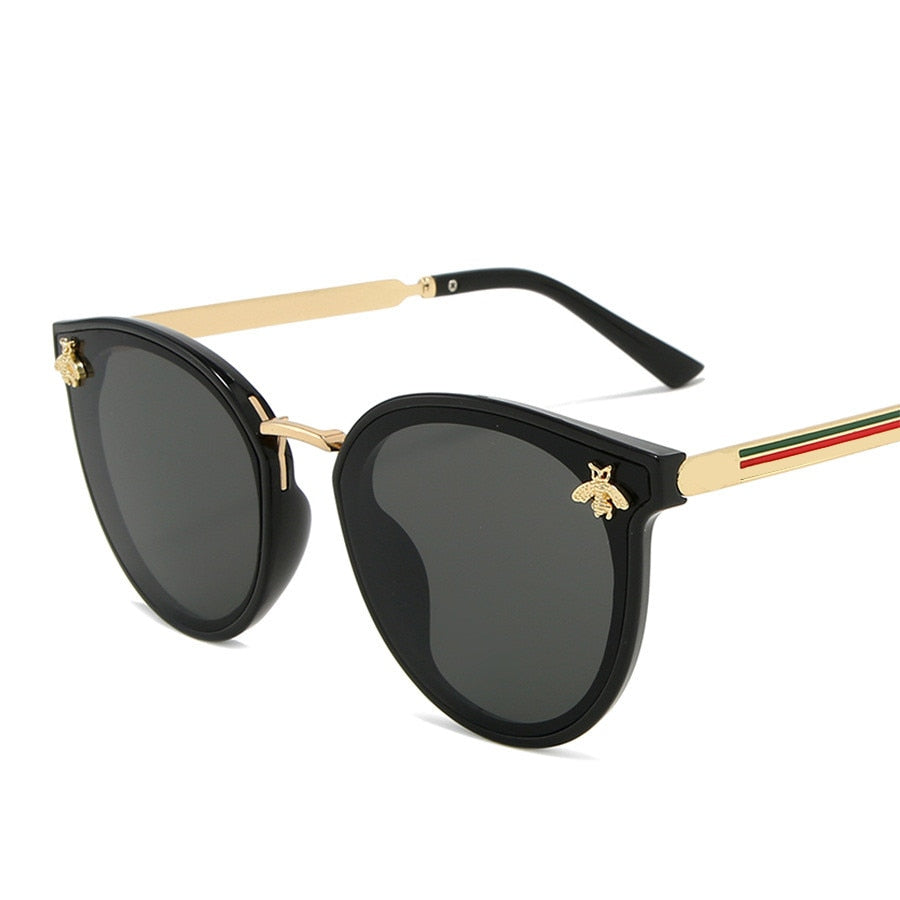 Bee Fashion Women Sunglasses Oculos Retro