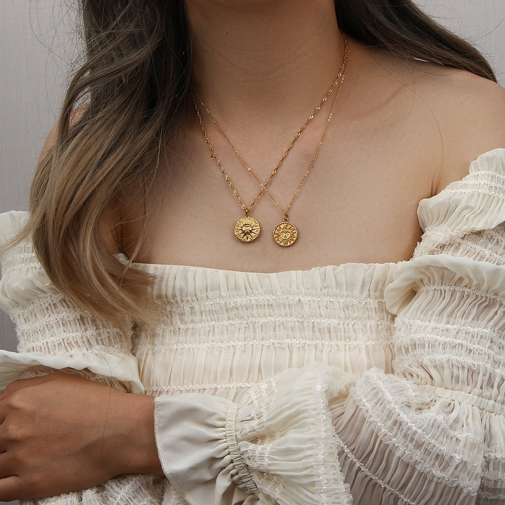 Casting Stereoscopic Sun Coin Necklace Stainless Steel Gold  Sign Sun Necklace For Women