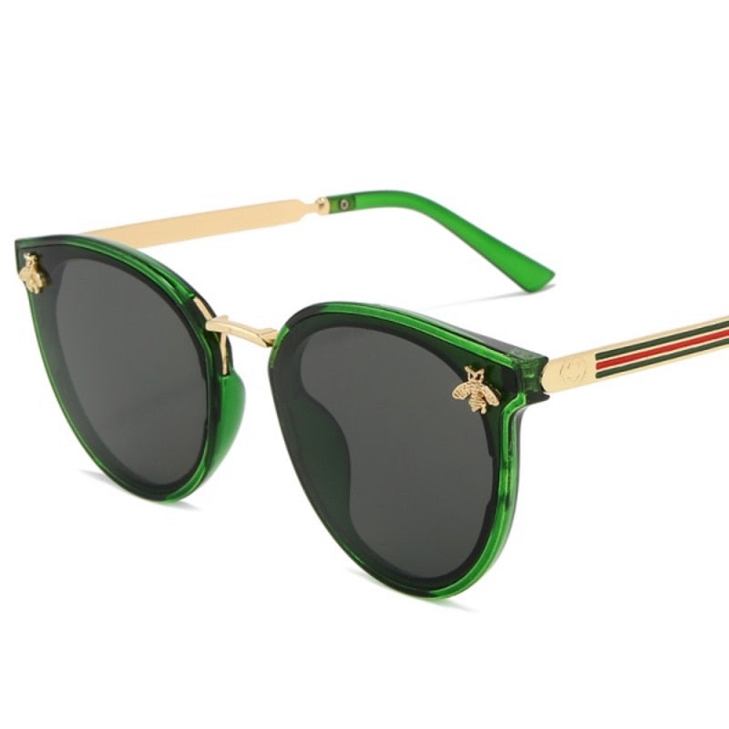 Bee Fashion Women Sunglasses Oculos Retro