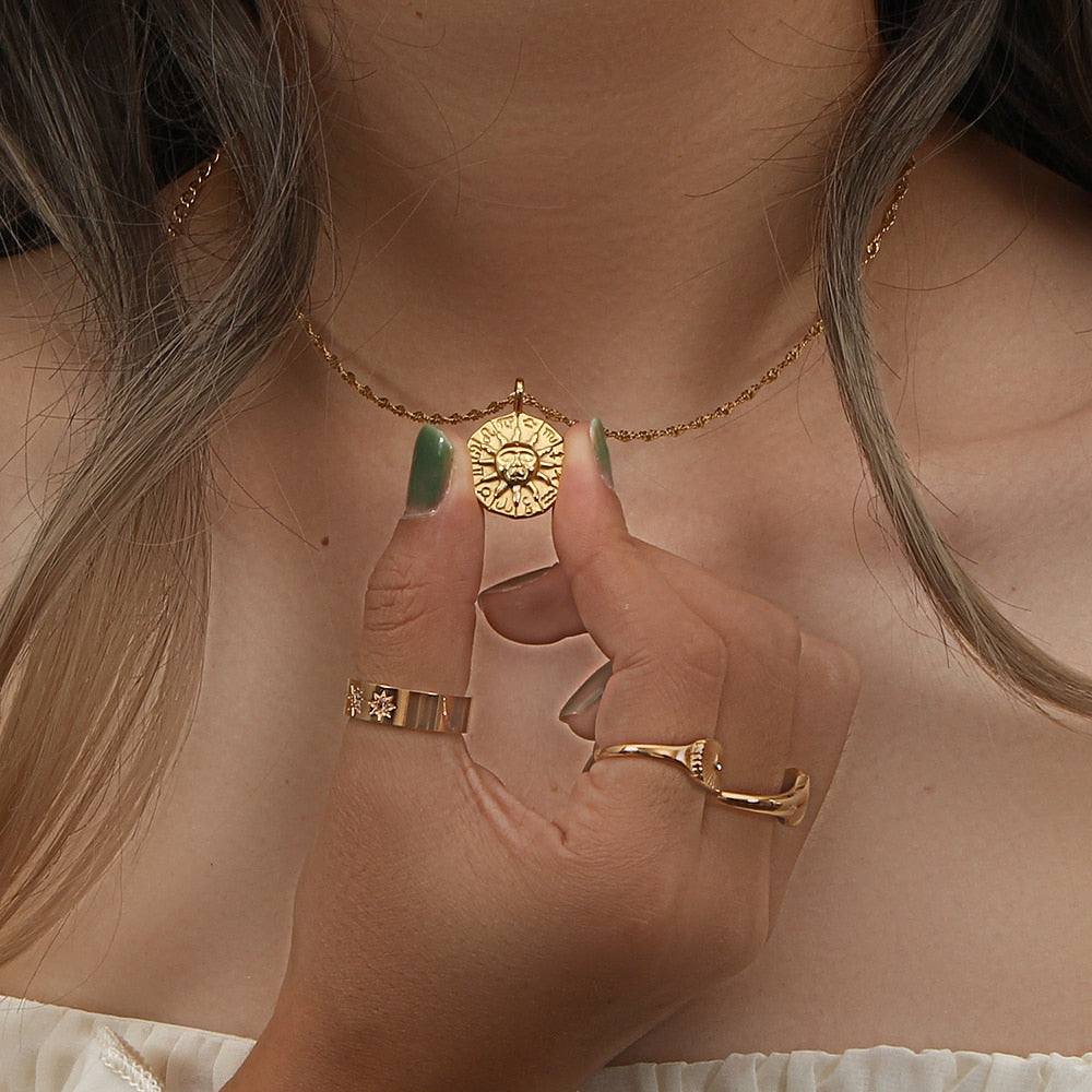 Casting Stereoscopic Sun Coin Necklace Stainless Steel Gold  Sign Sun Necklace For Women